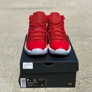 Air Jordan 11 Retro BG